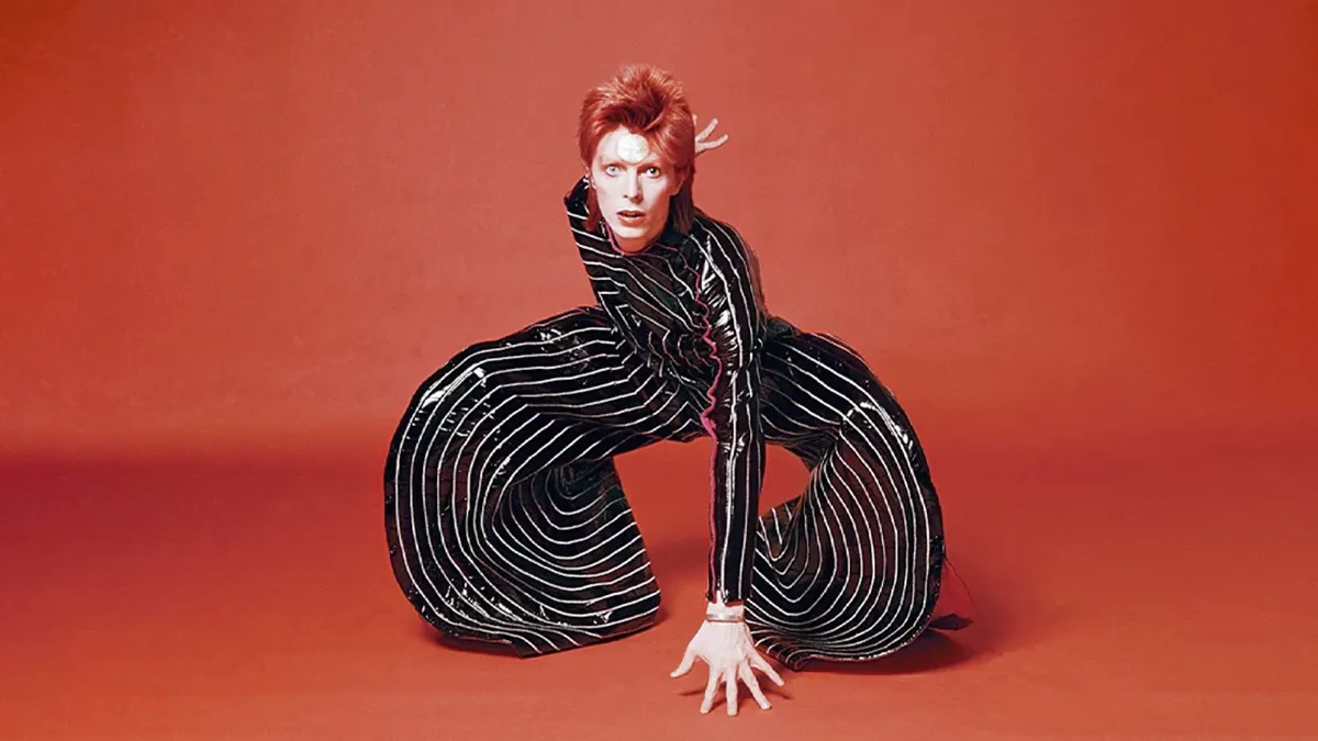 critica Moonage Daydream documental