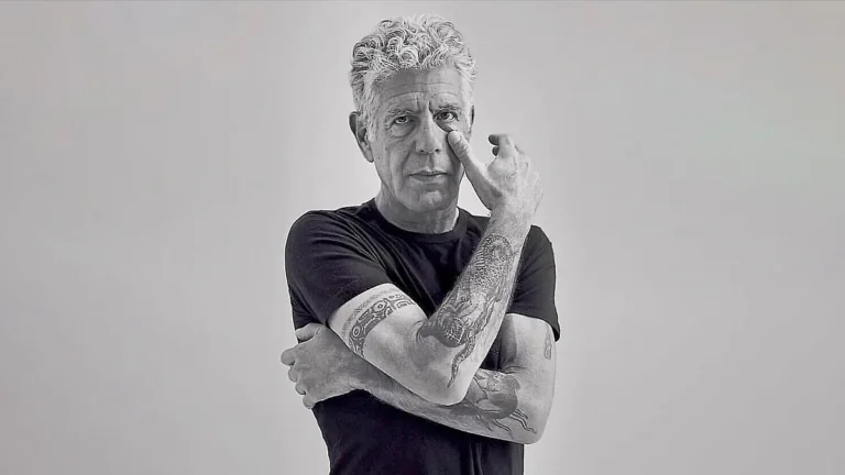 tony pelicula anthony bourdain