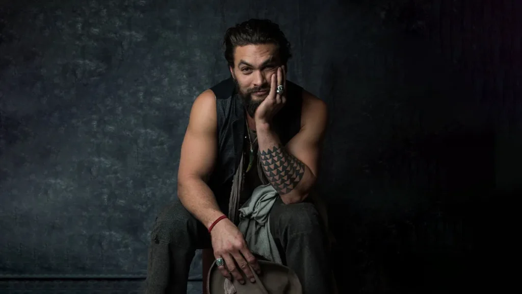 jason momoa lobo supergirl