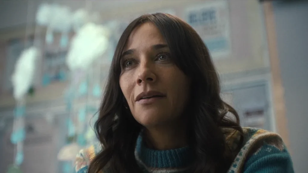 black mirror common people critica