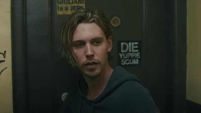 critica atrapado robando