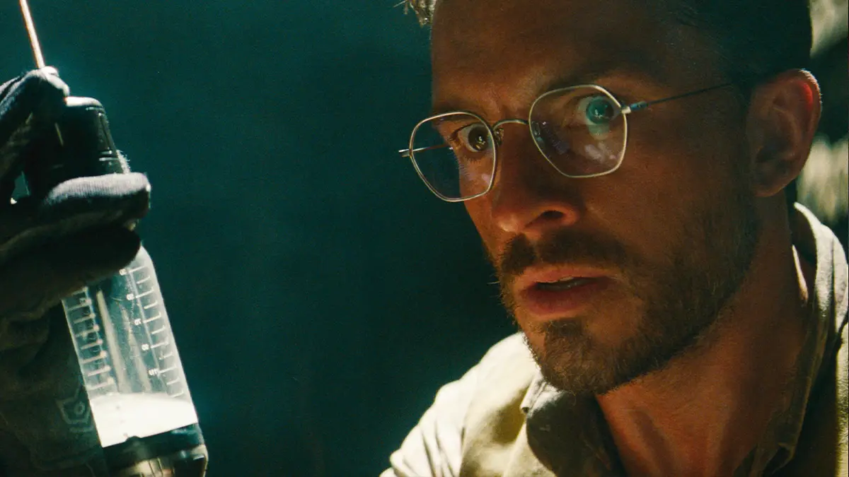 jurassic world rebirth henry loomis