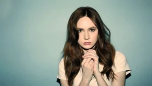 highlander karen gillan