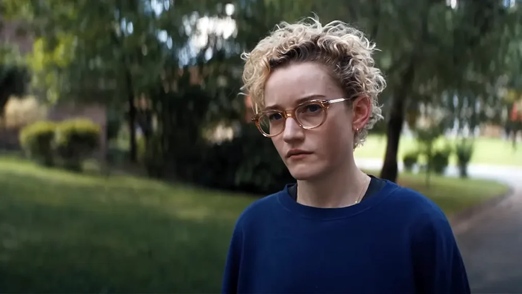 critica a la hora de la desaparicion