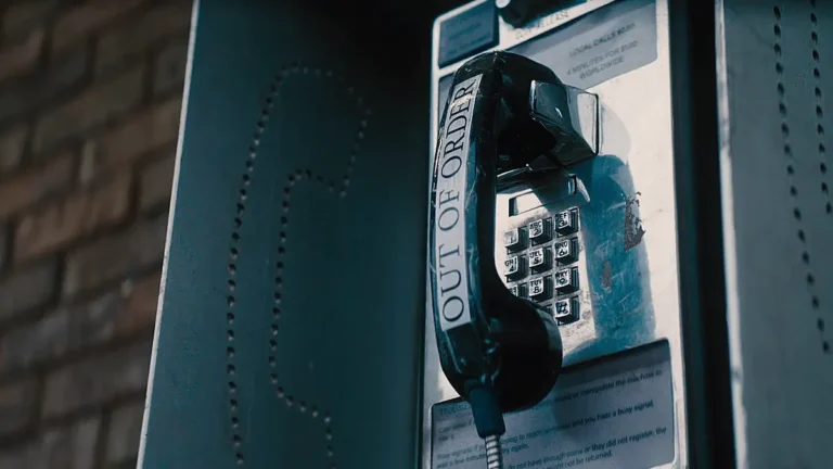 telefono negro 2 taquilla