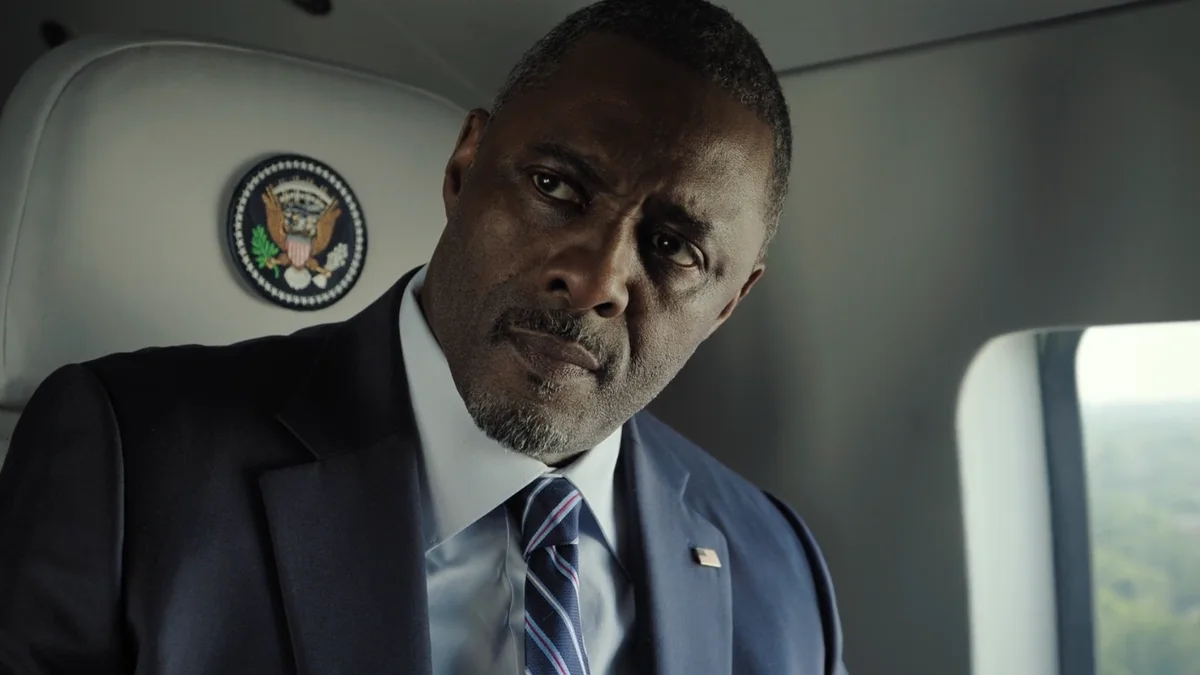 critica una casa de dinamita