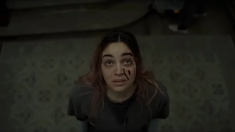 evil dead en llamas critica